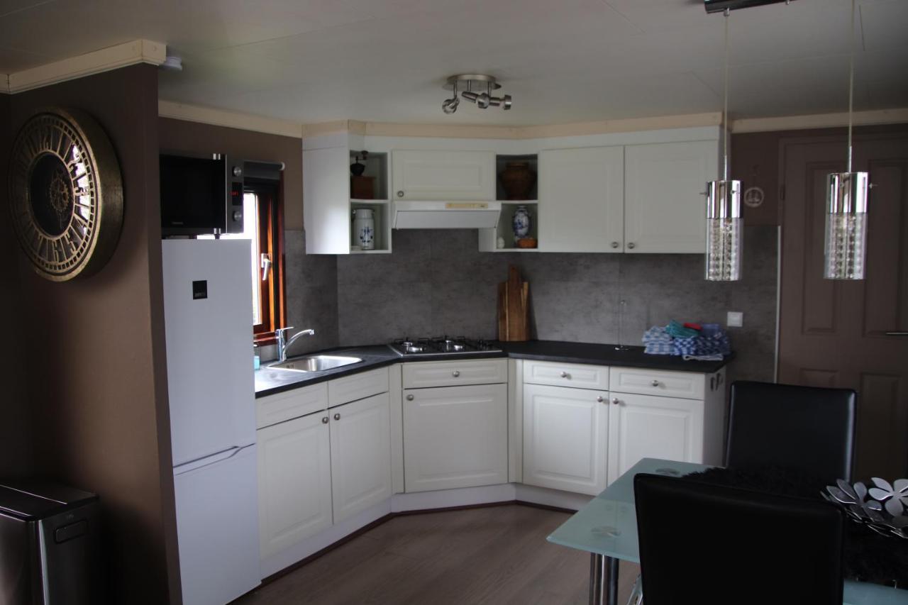Veluwe Park Reewold Chalet Talisman พุทเทิน ภายนอก รูปภาพ